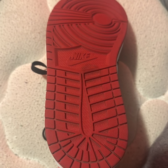 Air Jordan 1 Chicago reds - Picture 3 of 6